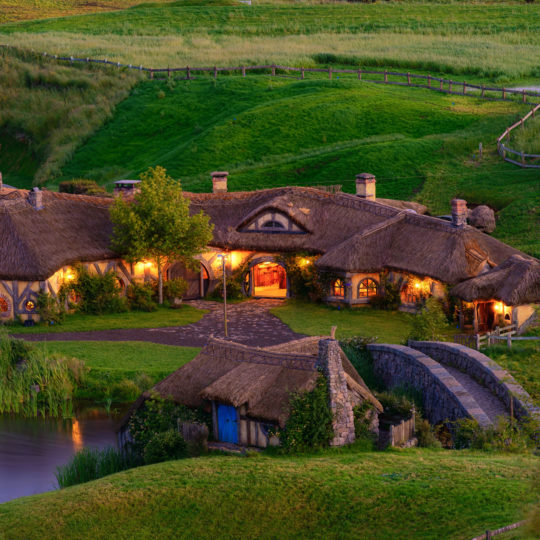 Hobbiton Movie Set