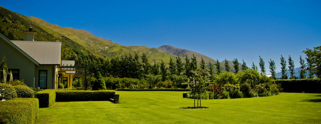 botanica, central-otago, in-the-heart-of-my-garden, new-zealand